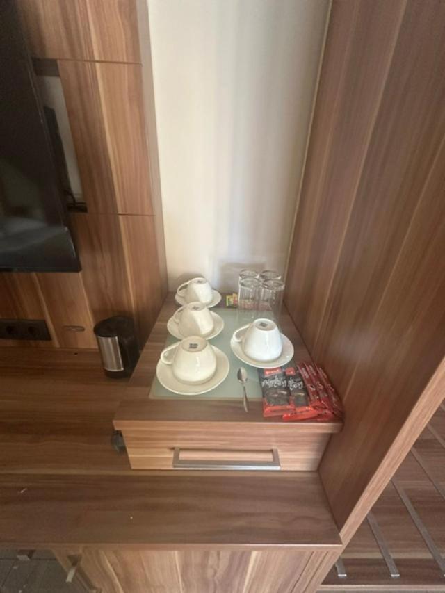 Jp Motel Mali Pariz Bor Zewnętrze zdjęcie