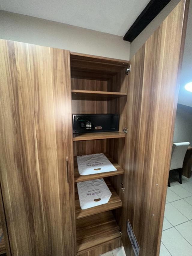 Jp Motel Mali Pariz Bor Zewnętrze zdjęcie